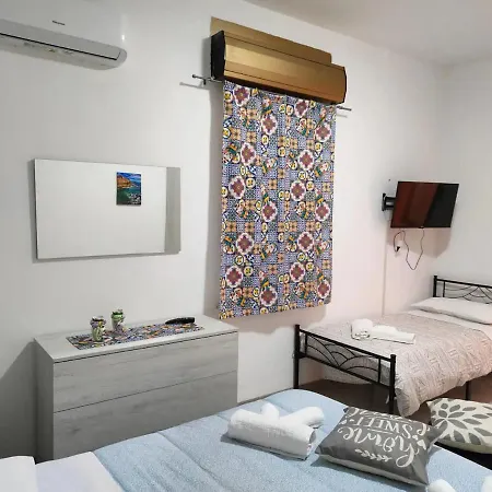 Gioia Relais בית נופש אבולה