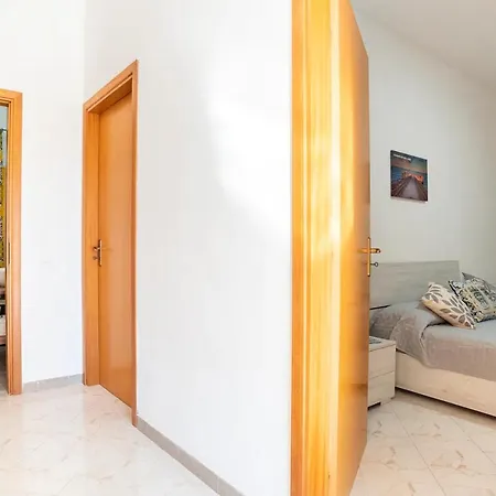 Gioia Relais * אבולה